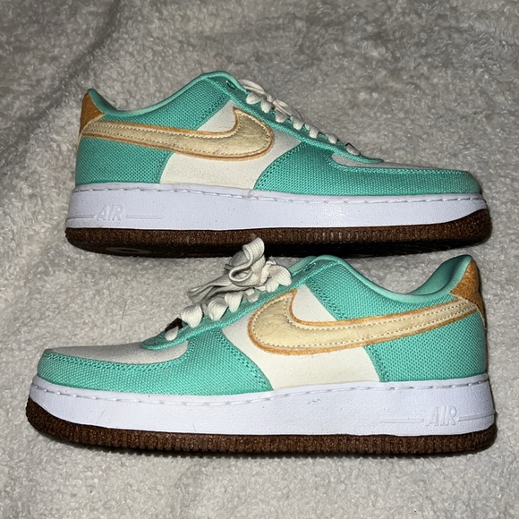 Airforce 1 - Picture 2 of 6